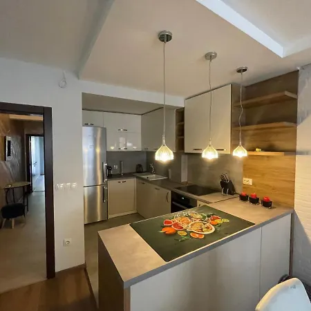 Luxury In Center 1