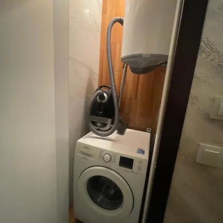 Luxury In Center 1